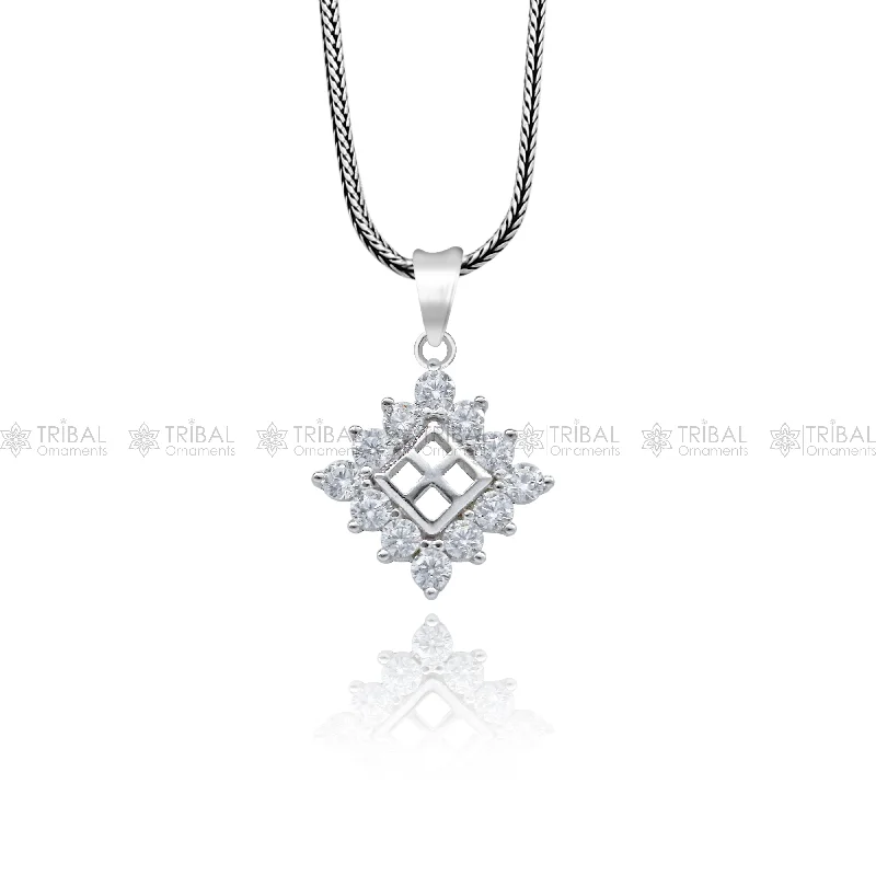 925 Sterling silver unique design diamond pendant nsp928