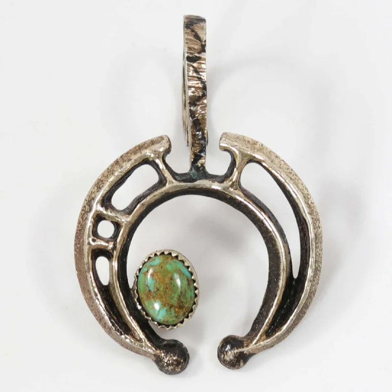 Royston Turquoise Naja Pendant