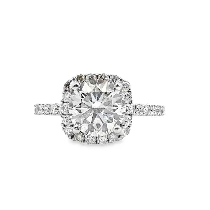 Lab Grown White Gold Diamond Halo Engagement Ring