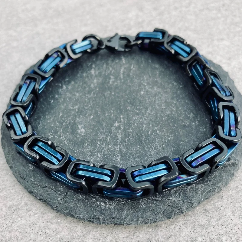 Daytona Bracelet - Blue & Black - Deluxe - 1/4 inch wide - B32