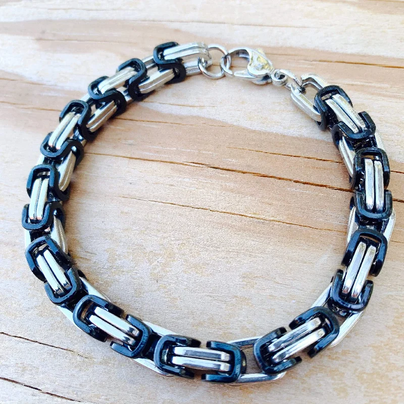 Daytona Bracelet - Silver & Black - Deluxe - 1/4 inch wide - B40