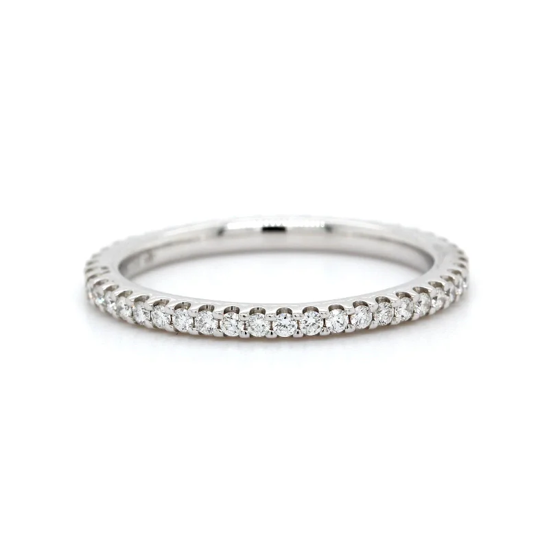 18K White Gold Diamond Shared Prong Eternity Band