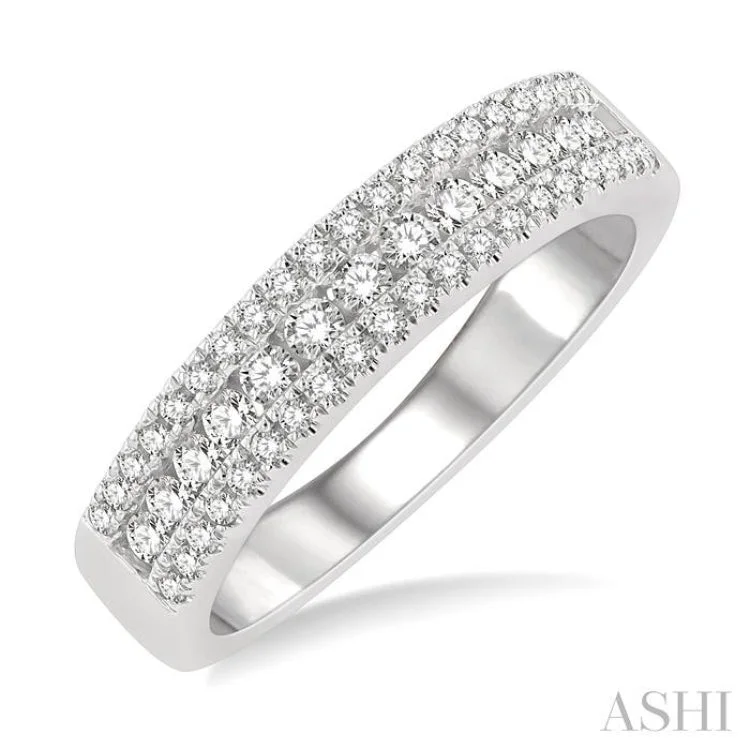 1/2 Ctw Channel Round Cut Diamond Wedding Band in 14K White Gold