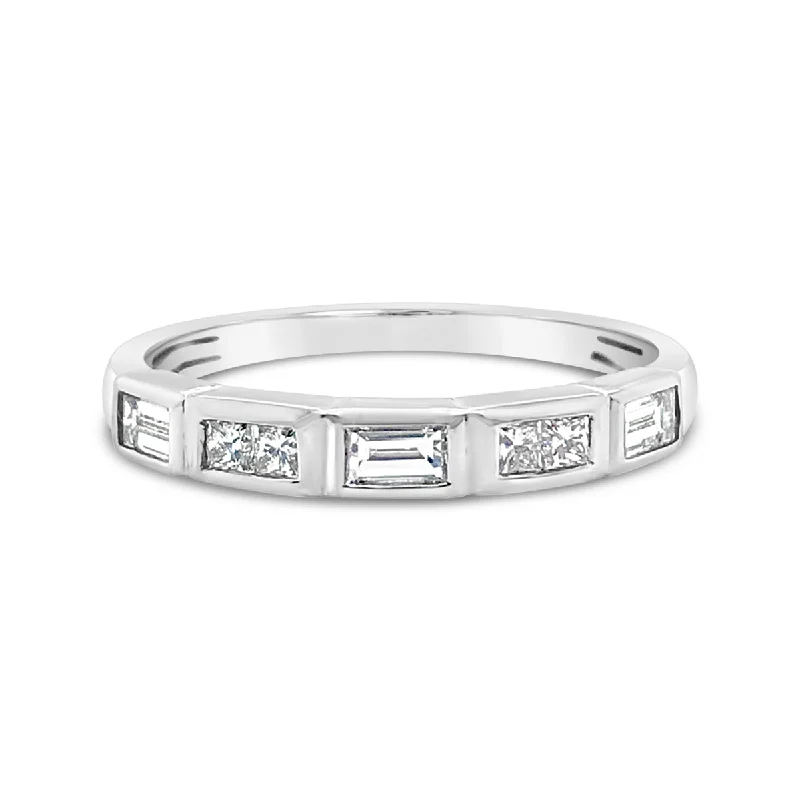 IMAGINE Diamond Wedding Band