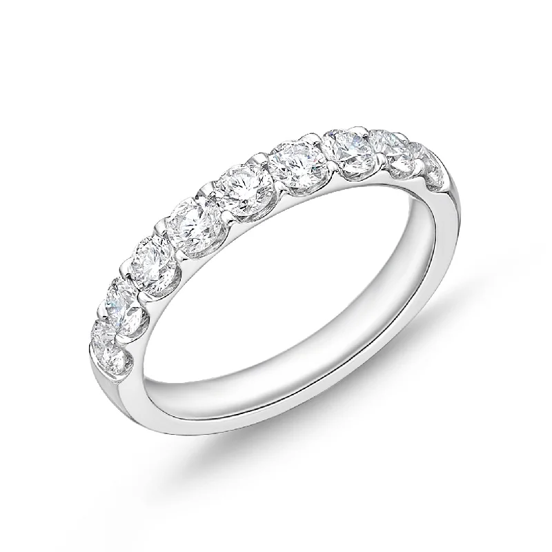 Memoire "Odessa" Diamond Wedding Band