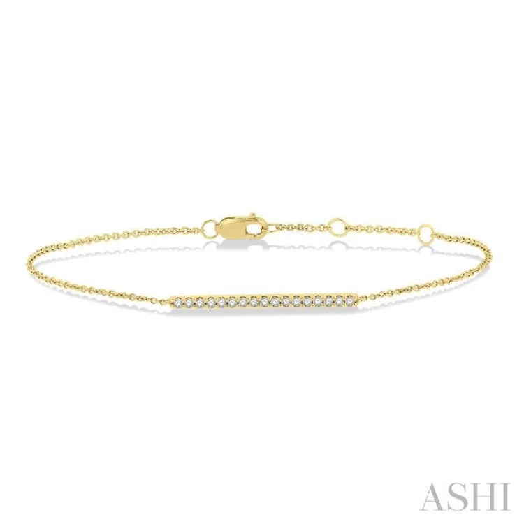 1/6 Ctw Round Cut Diamond Petite Bar Bracelet in 10K Yellow Gold