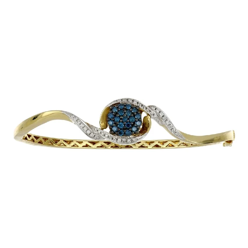 Blue Diamond Bangle (Blue Diamond 0.43 cts. White Diamond 0.2 cts.)