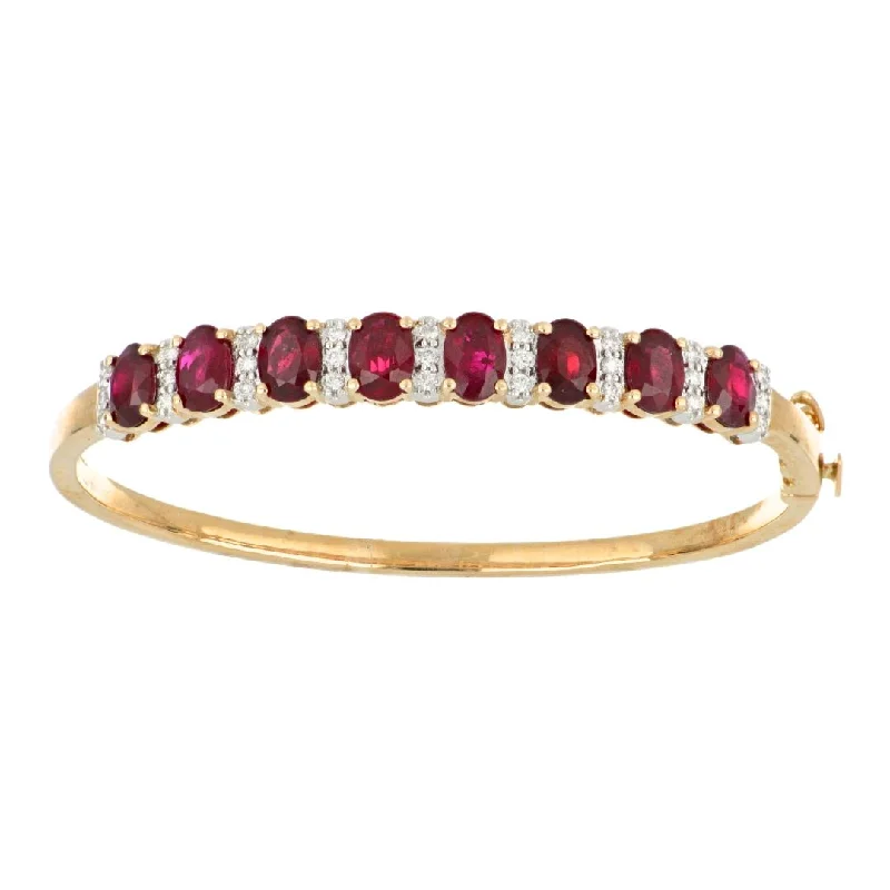 Ruby Bangle (Ruby 7.46 cts. White Diamond 0.44 cts.)